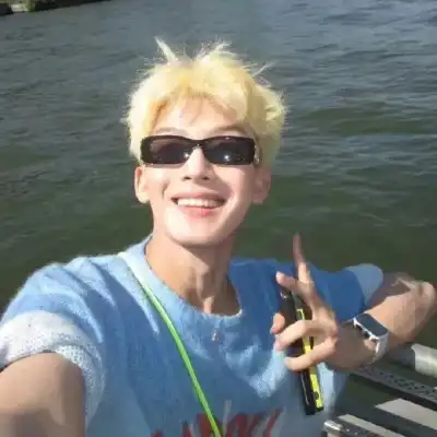 李梦洁